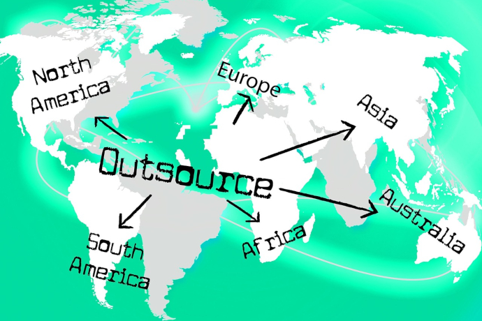 Offshoring vs. Outsourcing